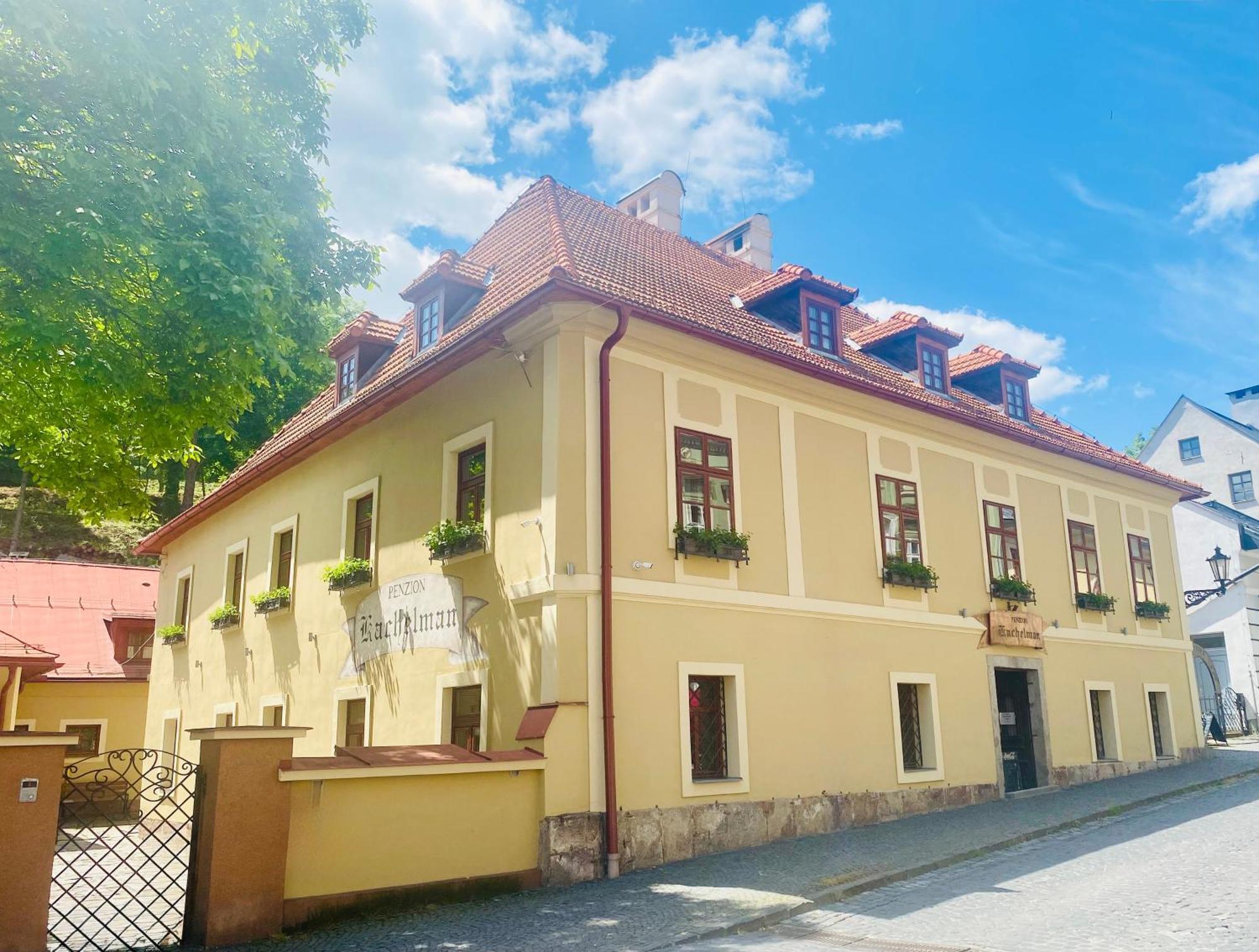Penzion Kachelman Banská Štiavnica エクステリア 写真