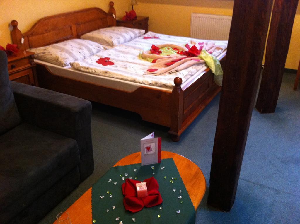 Penzion Kachelman Banská Štiavnica エクステリア 写真